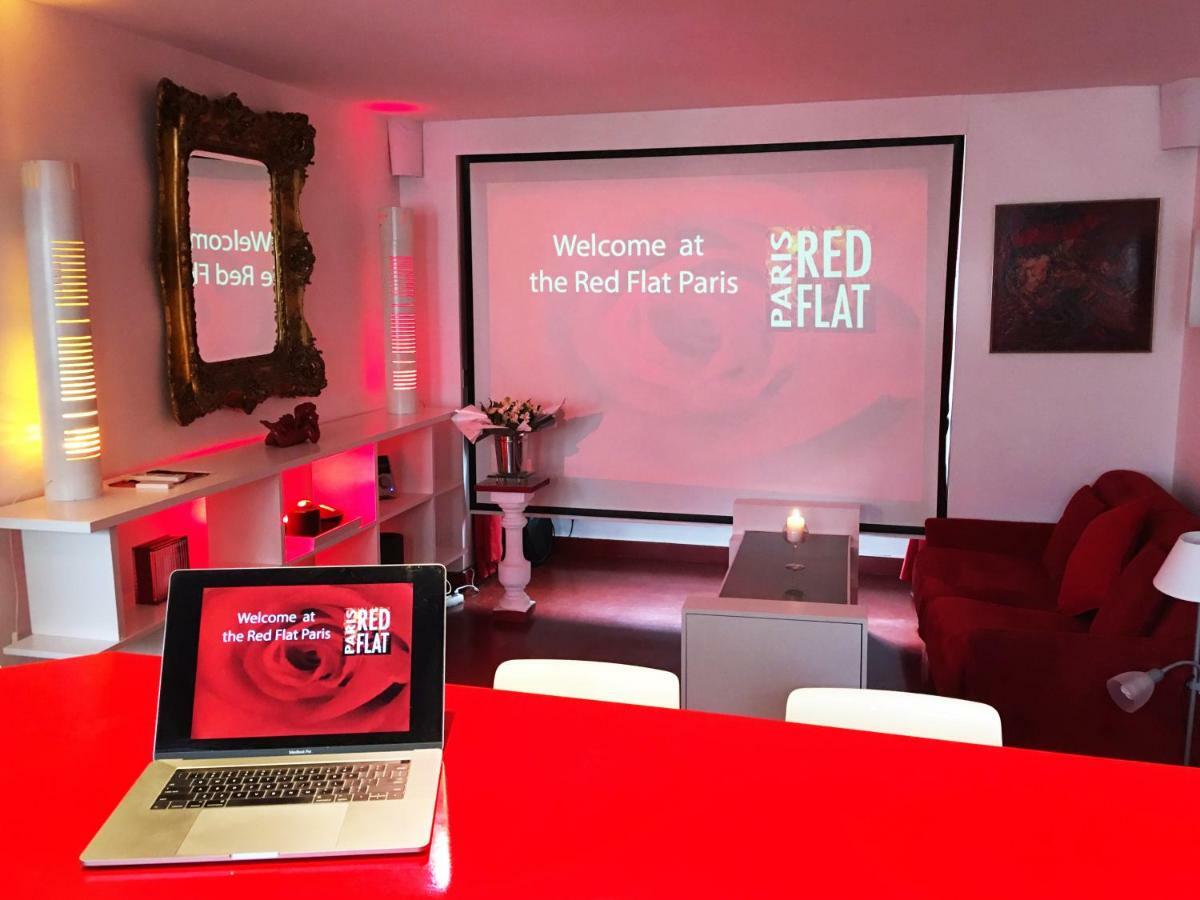 Red Flat Paris Apartment Exterior photo